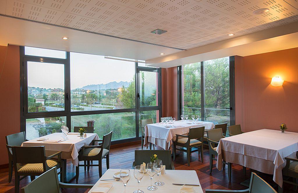 Hotel Barcelona Golf Resort 4 Sup Sant Esteve Sesrovires Bagian luar foto